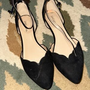 Indigo Rd. Black Women's flats with ankle strap